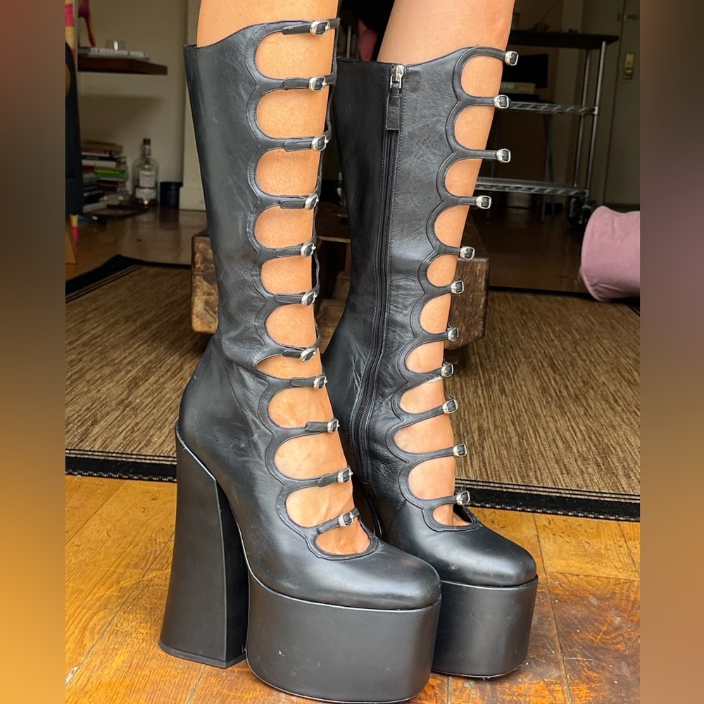 Marc Jacob’s platform boots heaven collection - Picture 4 of 10